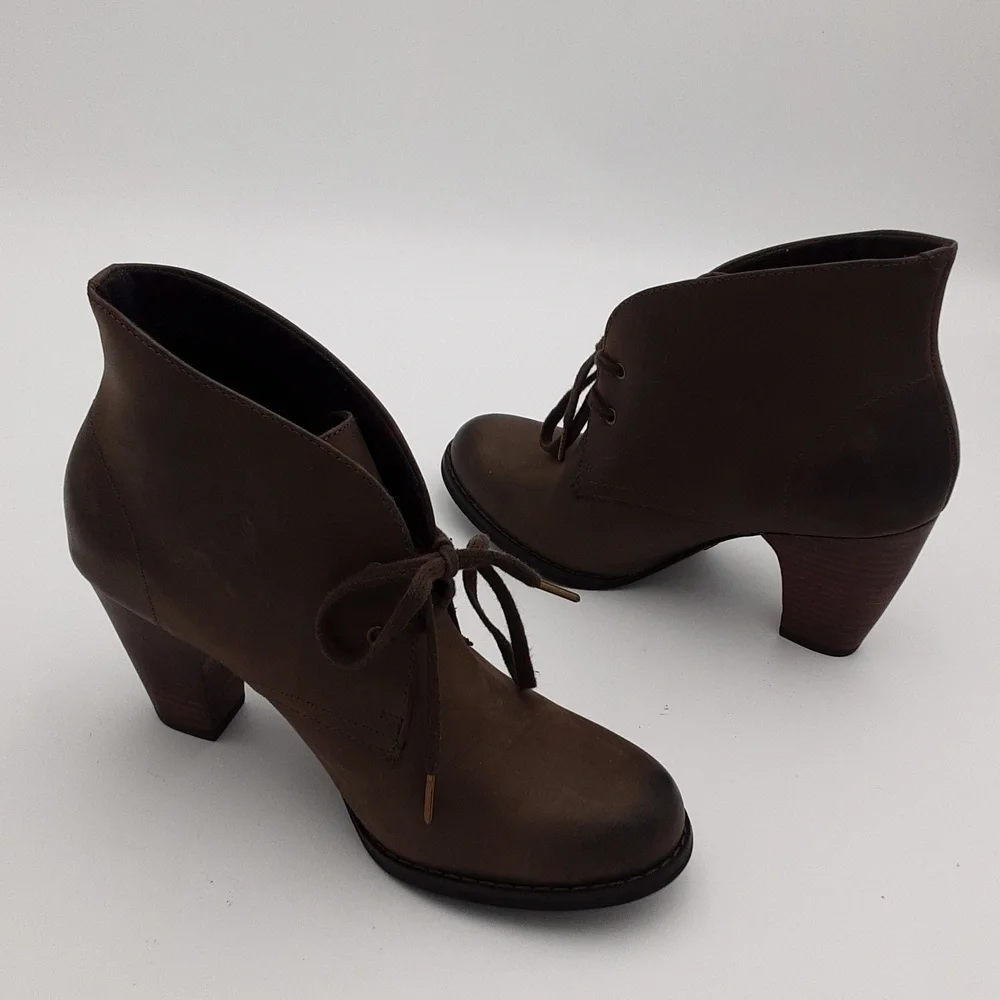 Indigo ankle leather booties women 7M brown casual festival retro y2k Lace-up